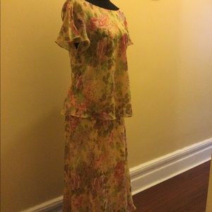 Studio I Summer Floral 2 Piece Dress